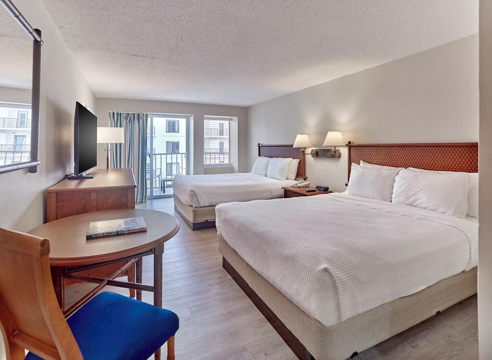 Henlopen Oceanfront Hotel photo 23