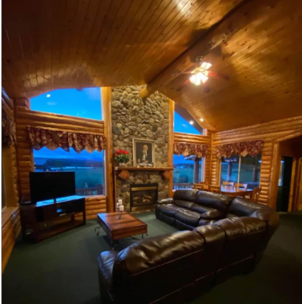 Anglers Lodge photo 53