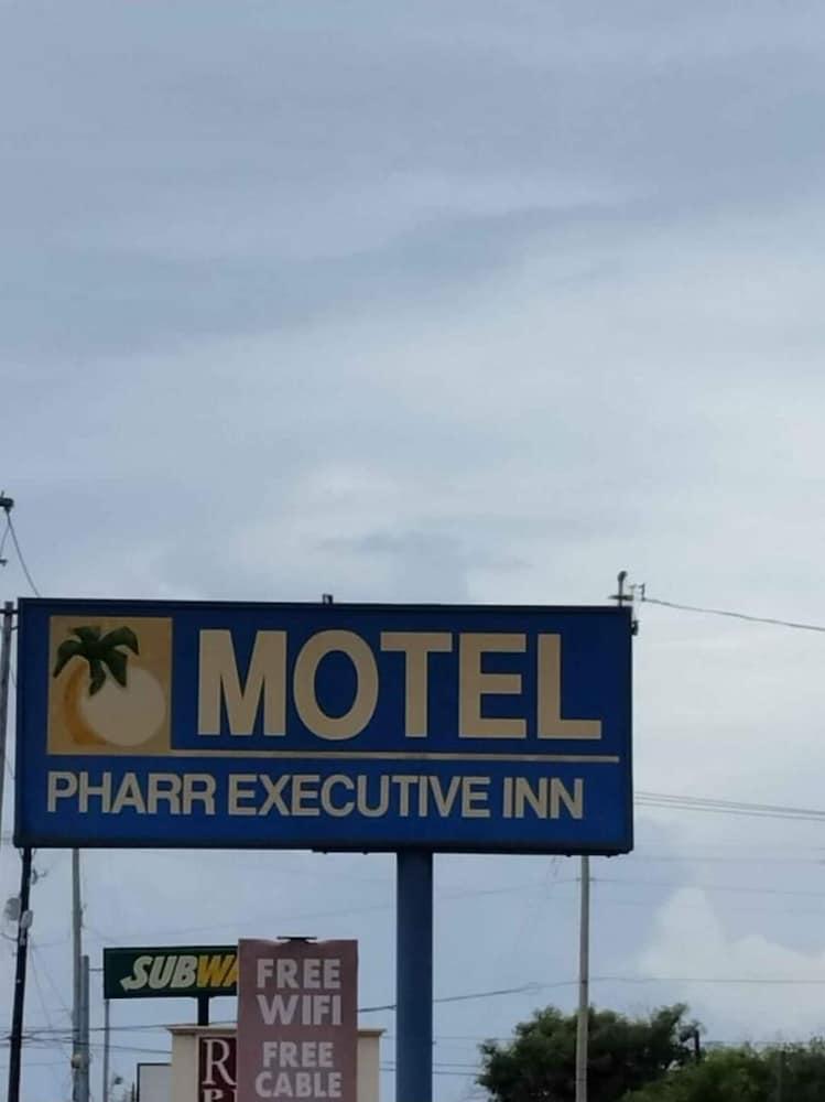 Pharr Executive Inn photo 2