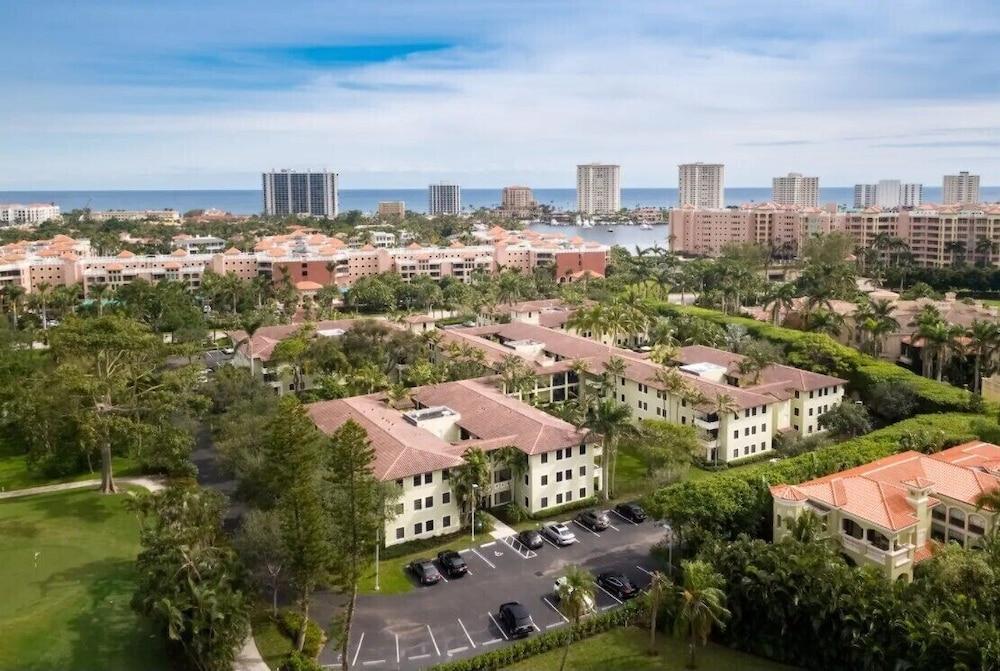 Bungalows at The Boca Raton photo 68