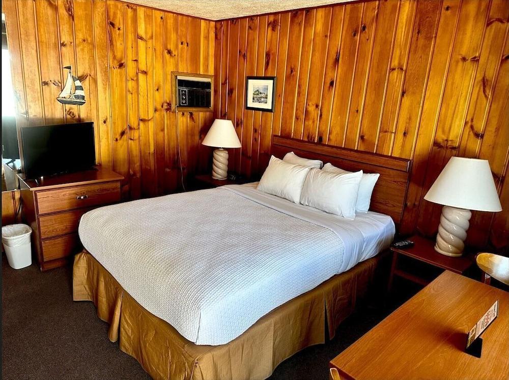 Northwinds Motel photo 9