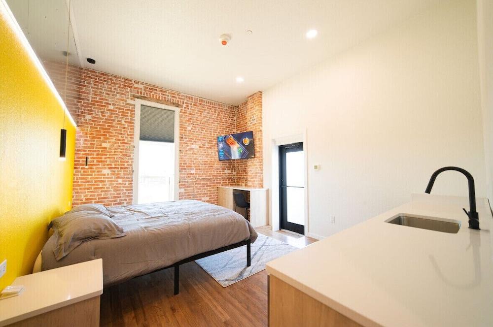 Sky Lofts photo 9