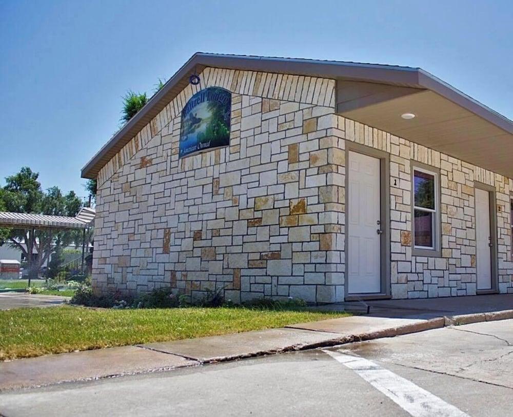 Baltzell Lodge photo 10