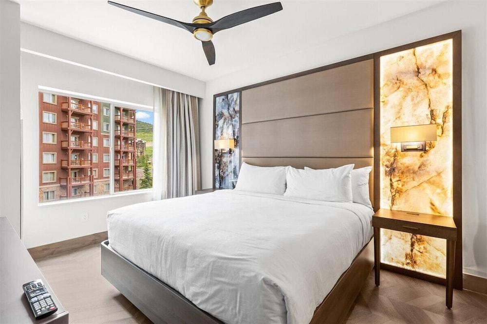Westgate by Canyons Village Rentals photo 18