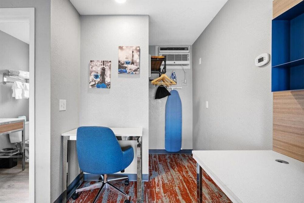 Cielo House Inn photo 17