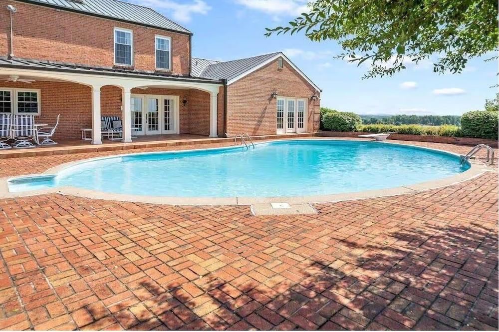 Oak Hill House photo 34