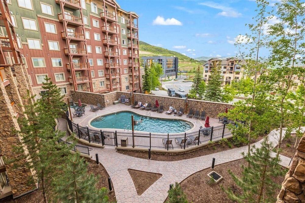 Westgate by Canyons Village Rentals photo 97