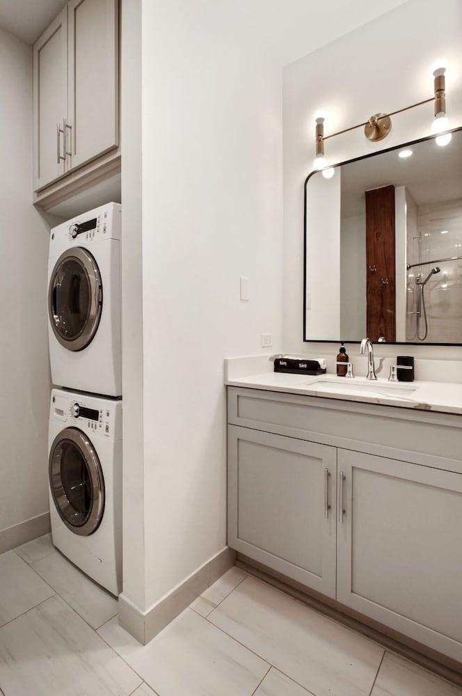 New Orleans Luxury Collection photo 54