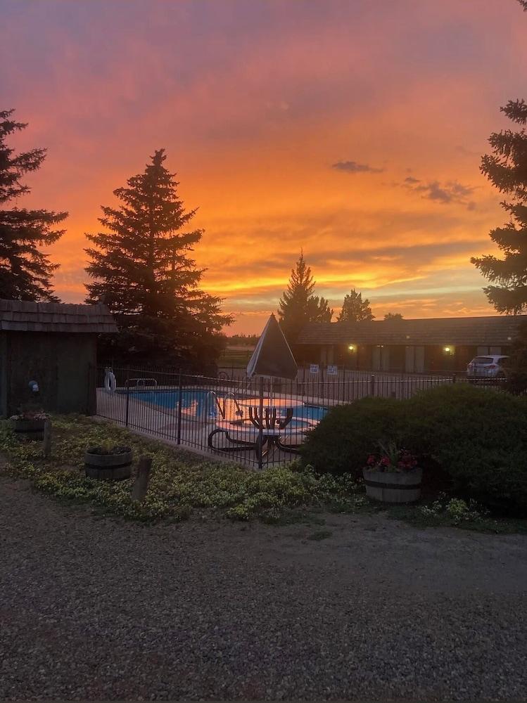 North Winds Lodge LLC photo 6