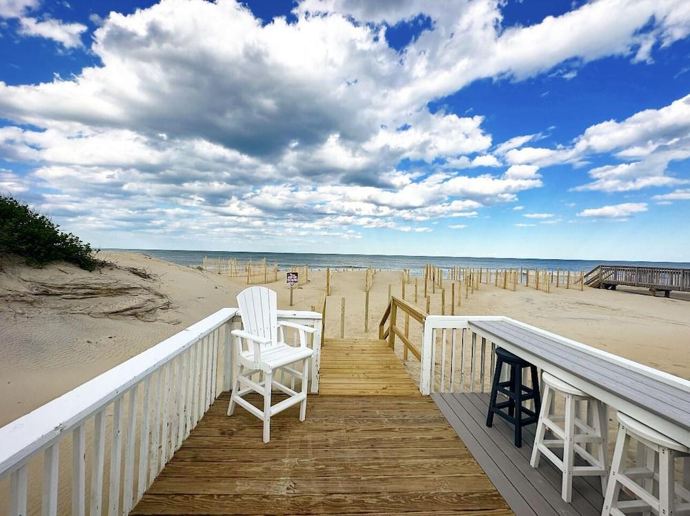 SandSpur Ocean Cottages photo 96