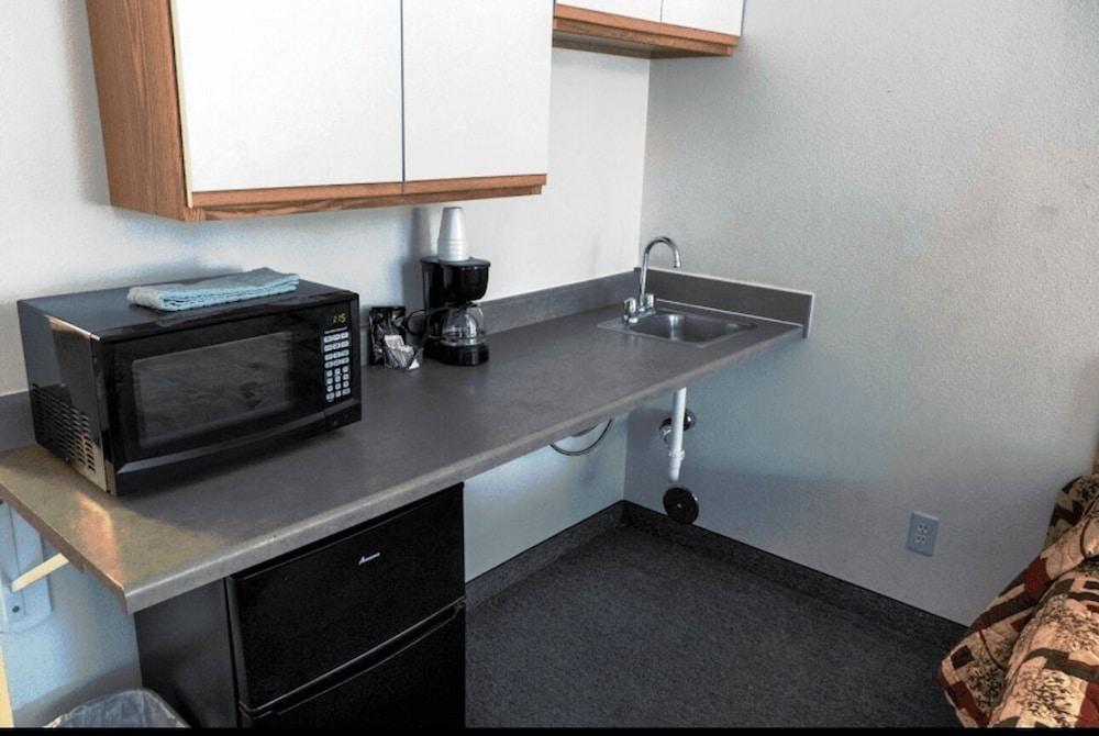 Coeur D'Alene Budget Saver photo 2