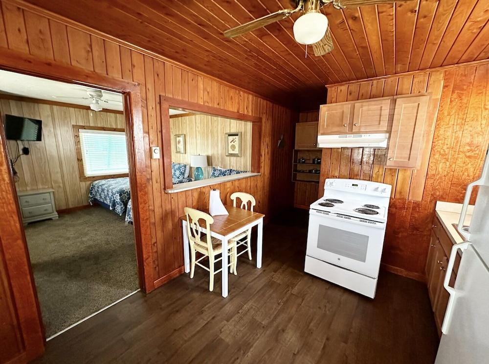 SandSpur Ocean Cottages photo 70