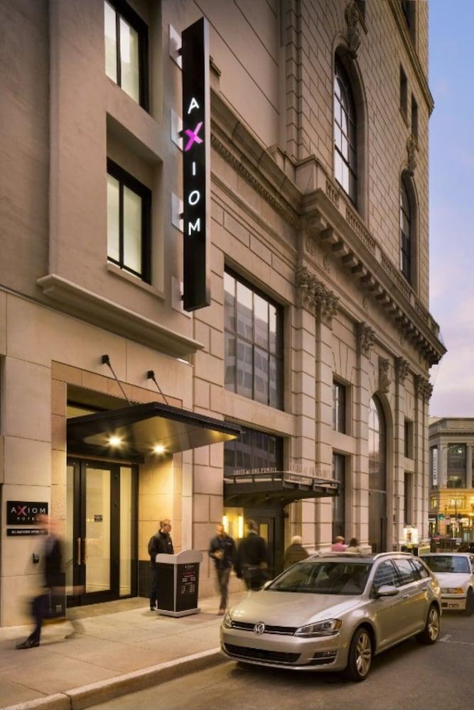 Axiom Hotel photo 57