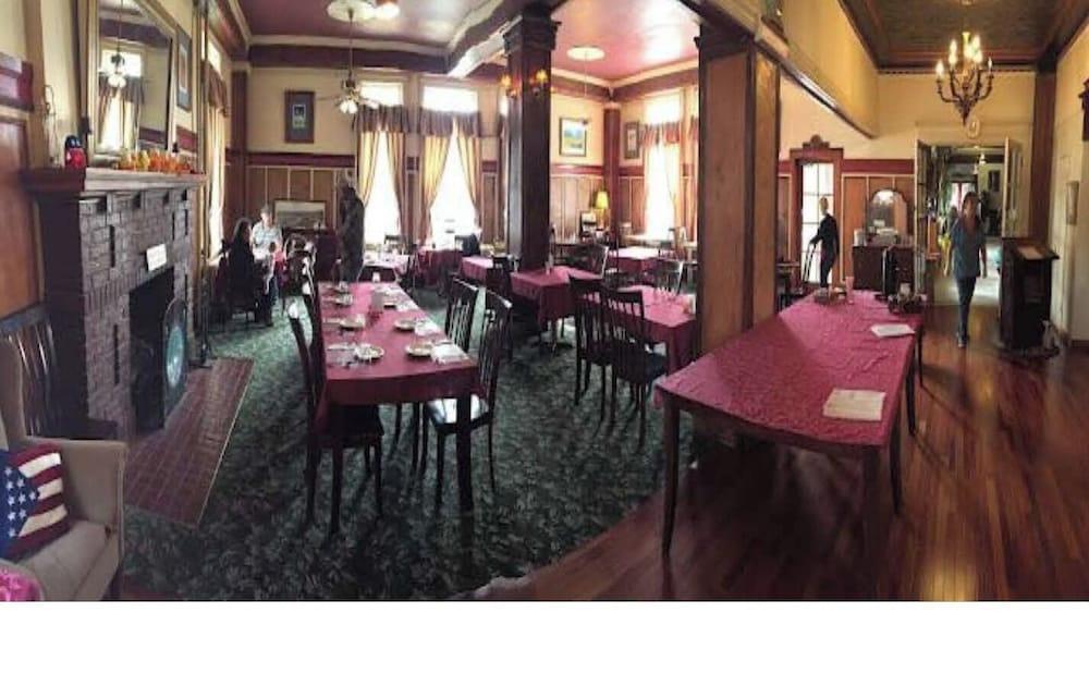 The Historic Union Hotel photo 2