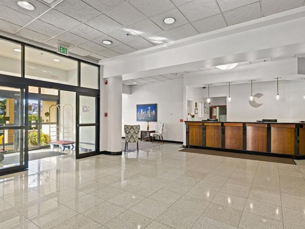 Best Western Plus Downtown Tacoma photo 14