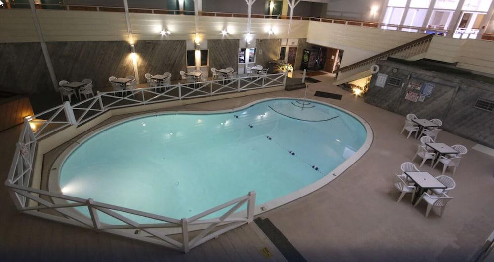 Comfort Inn & Suites photo 22
