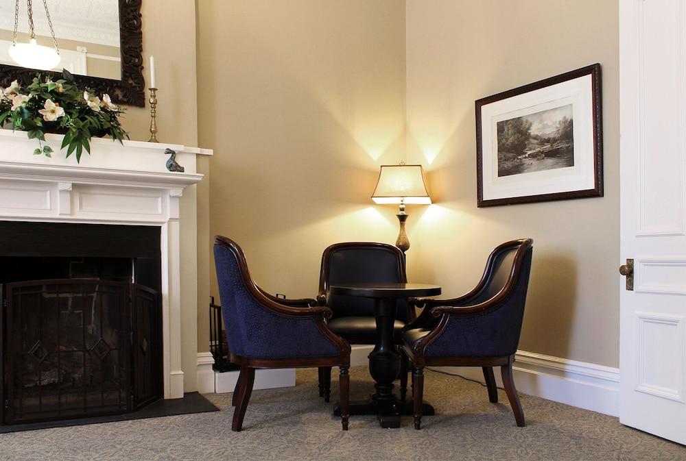 The Priory Hotel photo 2