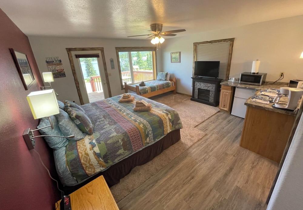 Denali Lakeview Inn photo 16