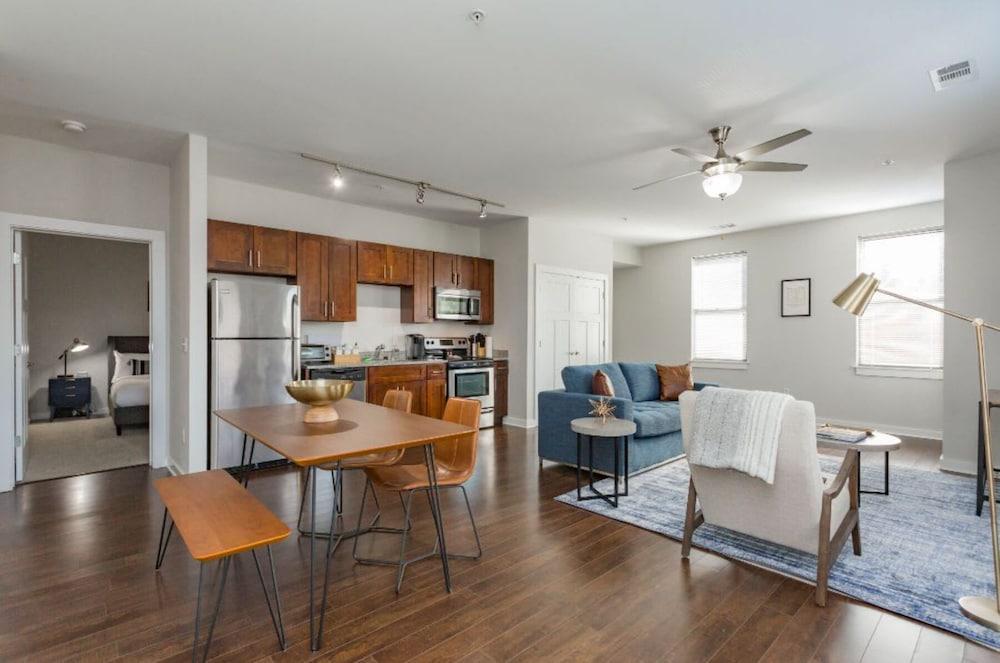 CozySuites Music Row photo 58