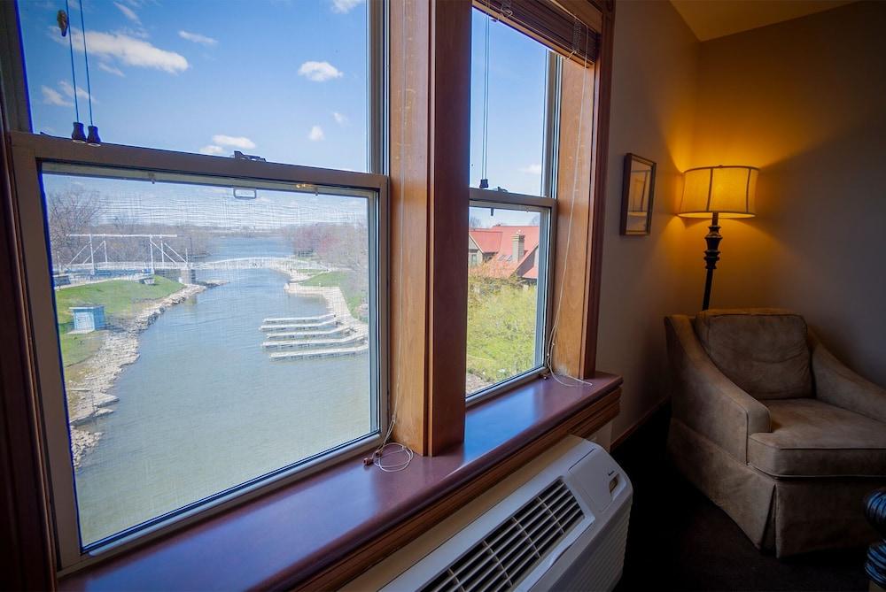 Nuks Executive Suites photo 36