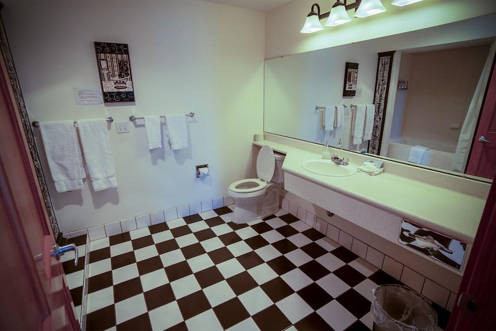 Nuks Executive Suites photo 49