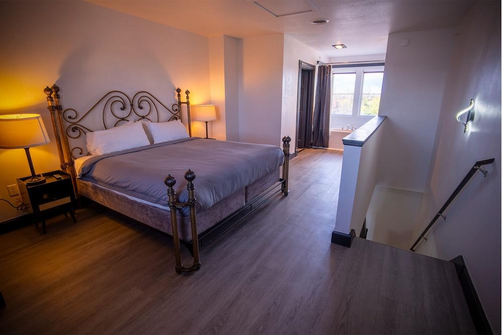 Nuks Executive Suites photo 39