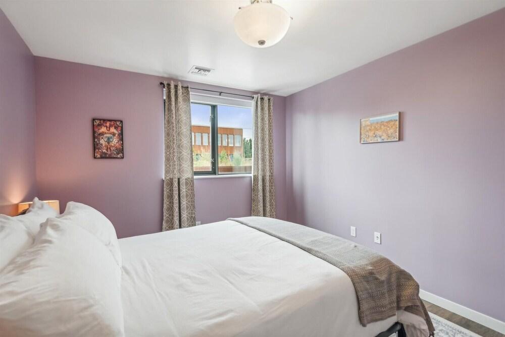 Violet Suites PDX photo 67