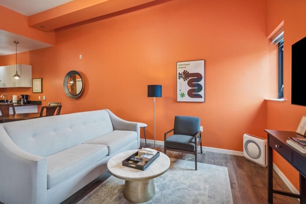 Violet Suites PDX photo 21