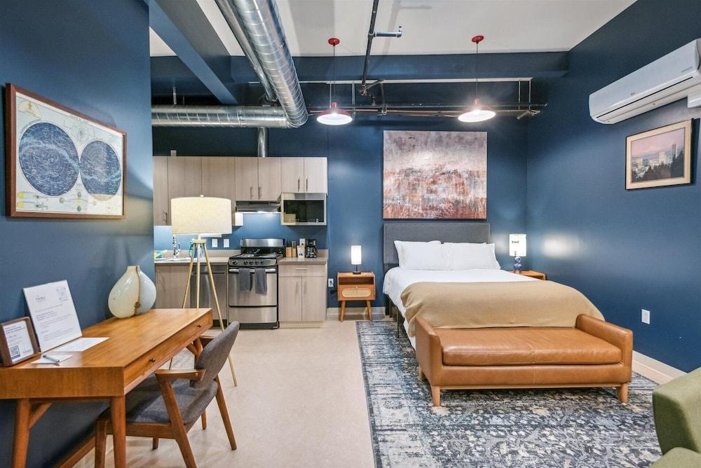 Violet Suites PDX photo 29