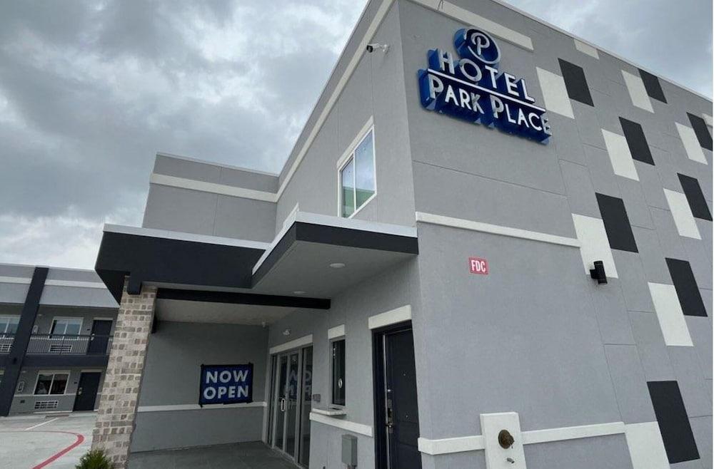Hotel Park Place photo 1