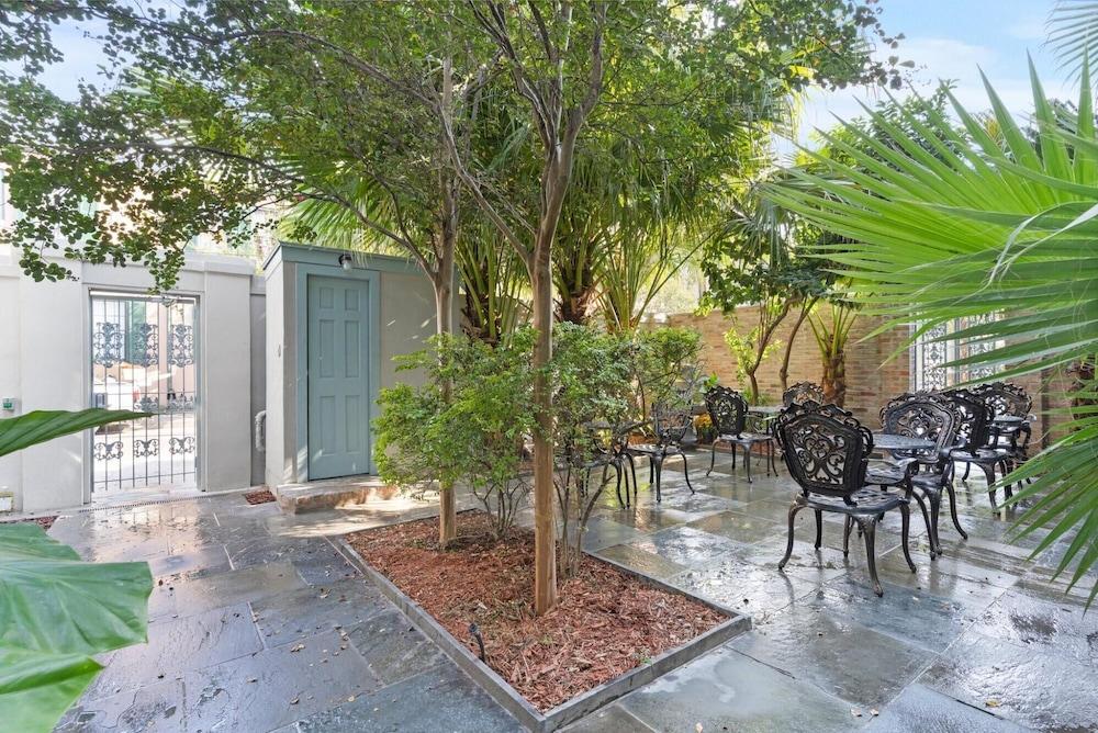 The Esplanade Compound photo 73