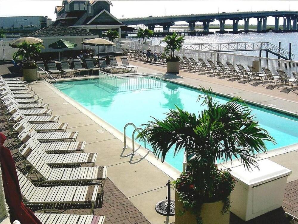 Pier 4 Hotel photo 23