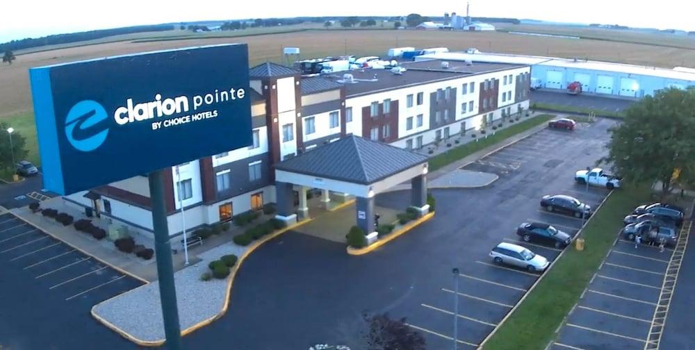 Clarion Pointe Evansville North photo 1