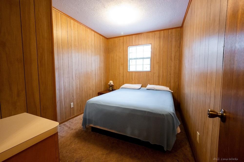 Rayburn Resorts photo 77