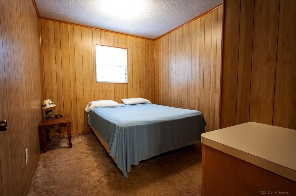 Rayburn Resorts photo 78