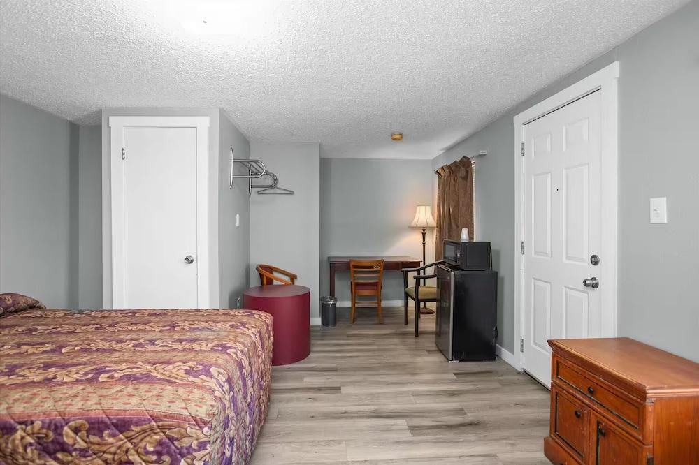 Angelina Motel photo 15