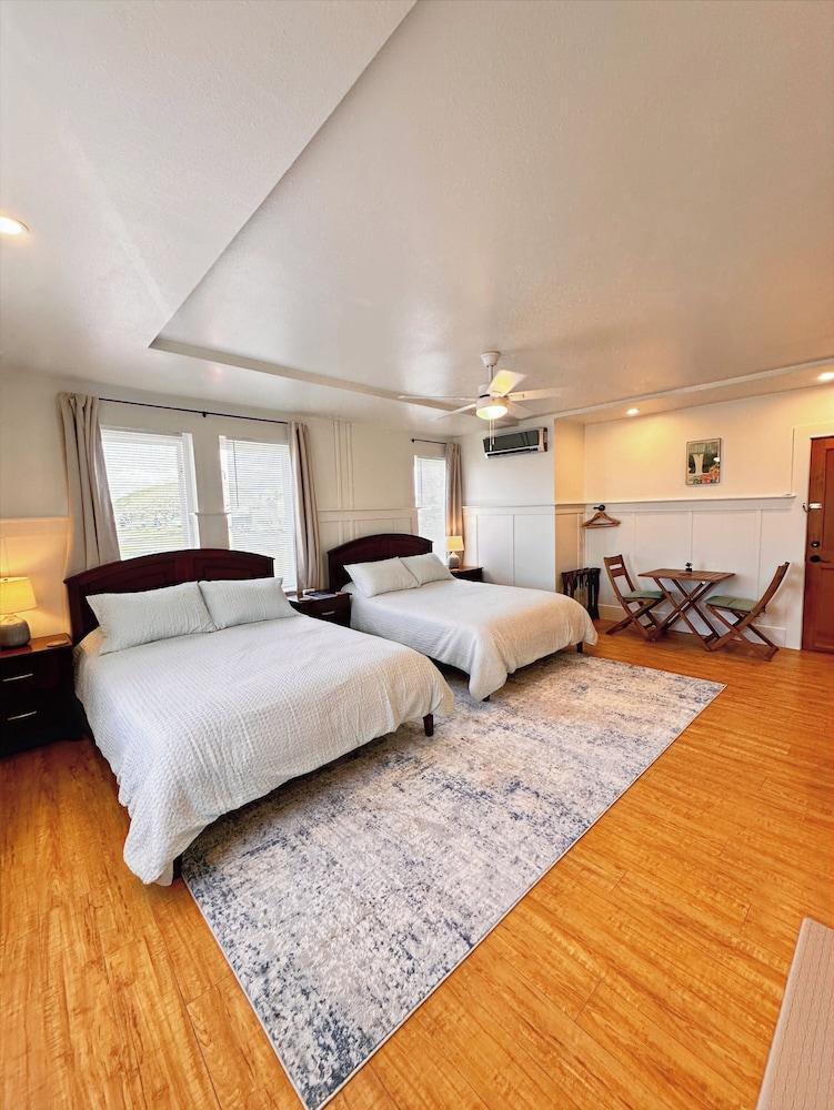 Hilo Town Inn photo 15