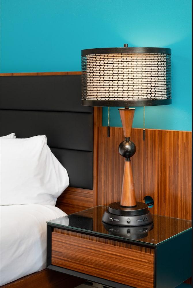 The Sapphire Motel photo 32
