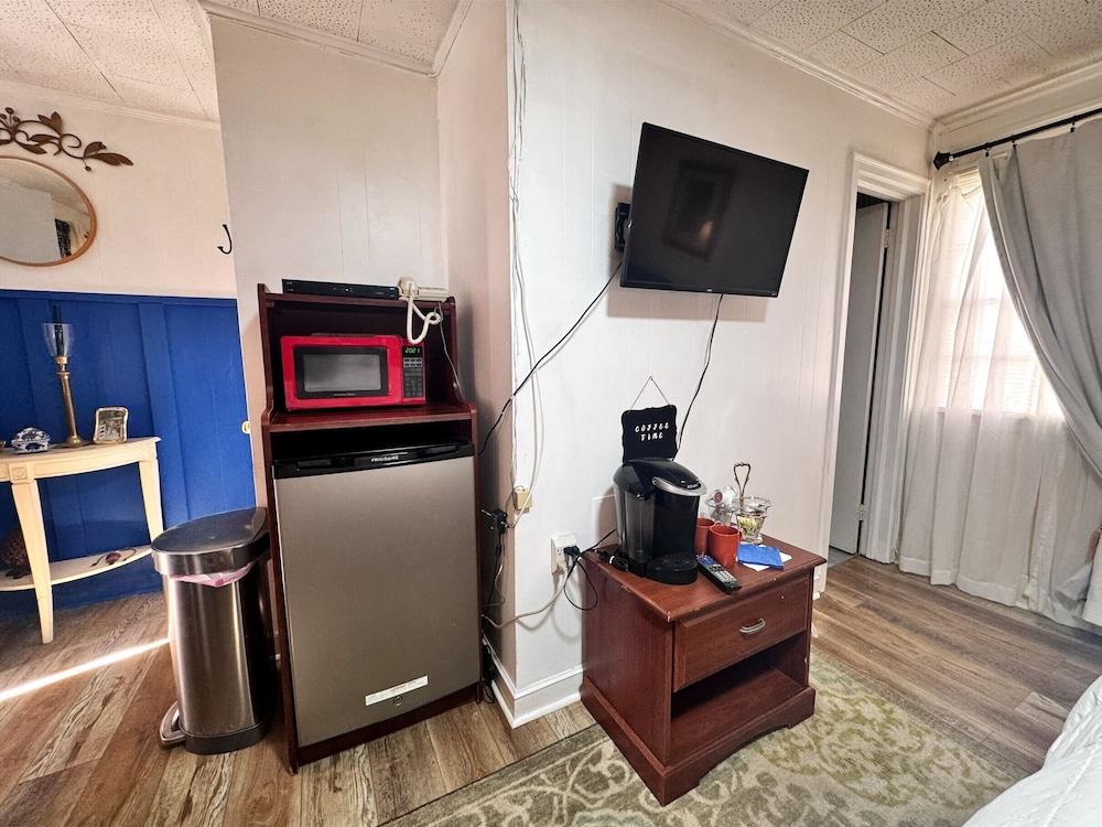Chesterfield Hotel by OYO Hwy 9 photo 63