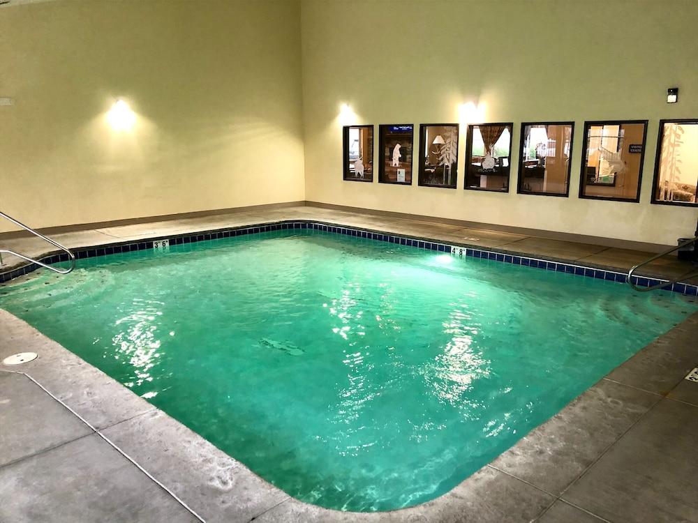 Quality Inn Selah North Park photo 23