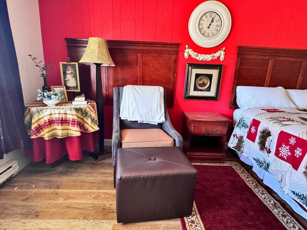 Chesterfield Hotel by OYO Hwy 9 photo 53