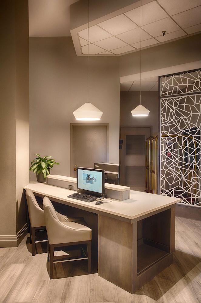 DoubleTree by Hilton Denver - Westminster photo 21