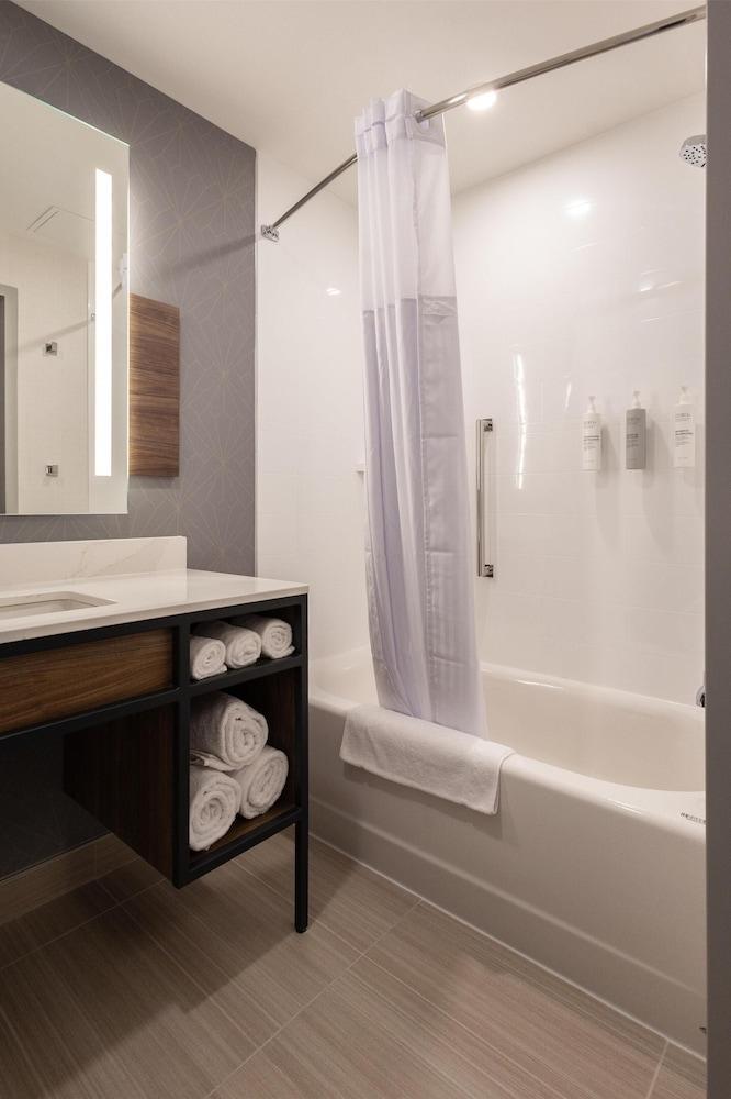 Hilton Garden Inn Dayton Downtown photo 13