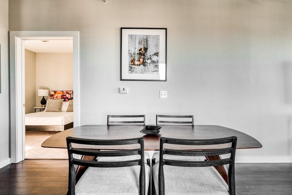 CozySuites Music Row photo 54