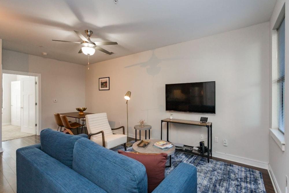 CozySuites Music Row photo 8