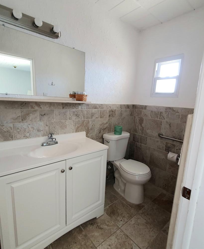 The Coral Sands Motel photo 45