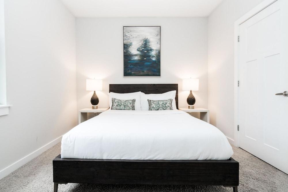 CozySuites Music Row photo 32