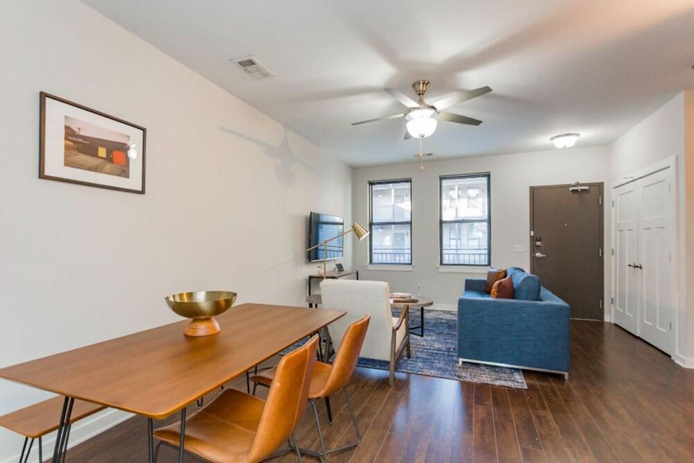 CozySuites Music Row photo 7