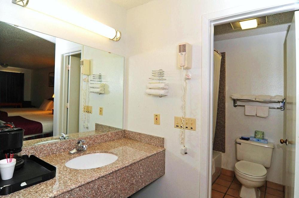 Sagamar Inn photo 21