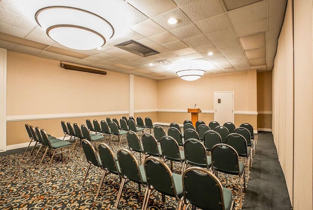 Quality Inn Sumter photo 13